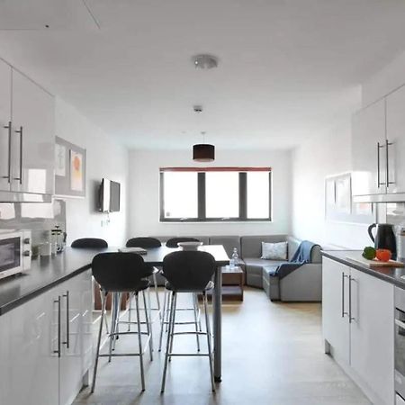 Zeni 5 Bed Apartment In Central Exeter Exterior photo