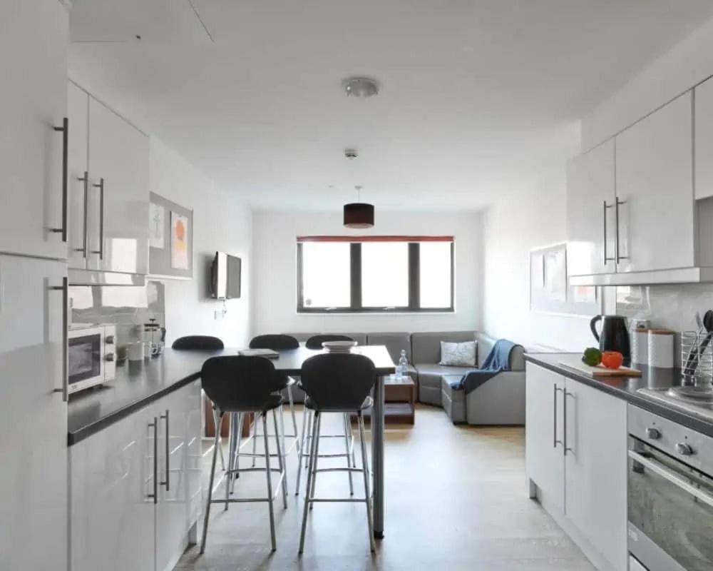 Zeni 5 Bed Apartment In Central Exeter Exterior photo